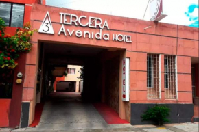 Tercera Avenida Hotel